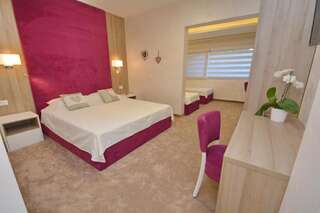 Отель Hotel Hermes Budva Будва Семейный номер-15